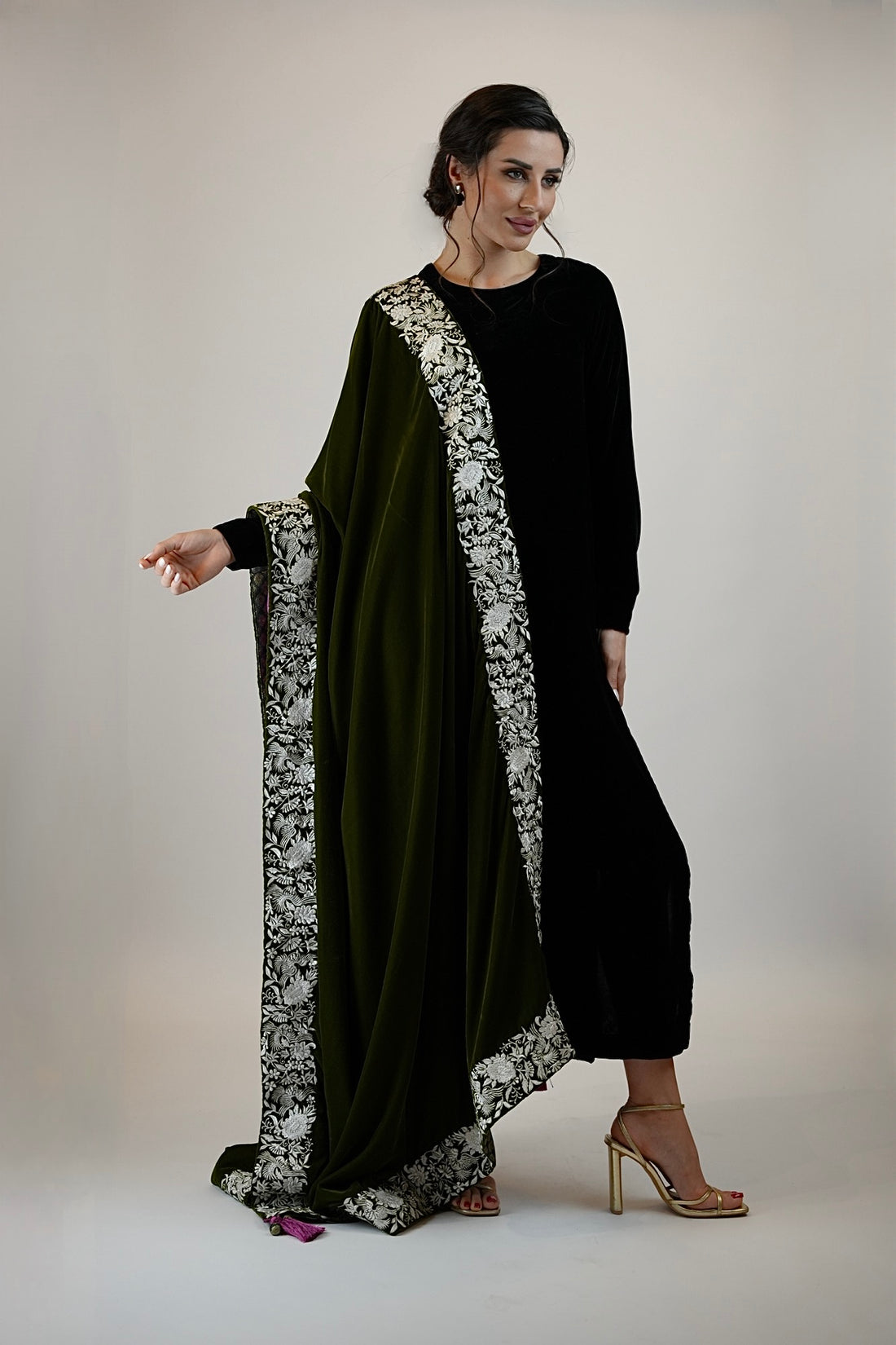 Parsi Velvet 2 sided Shawl